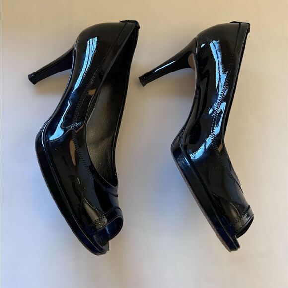 Stuart Weitzman Black Patent Peep Toe Heel size 9 - Picture 1 of 13